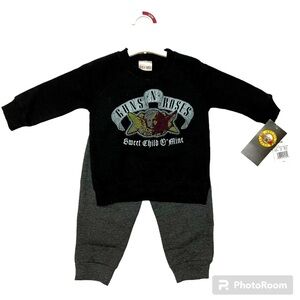 Baby Guns-n-Roses 2 pc Sweat NWT